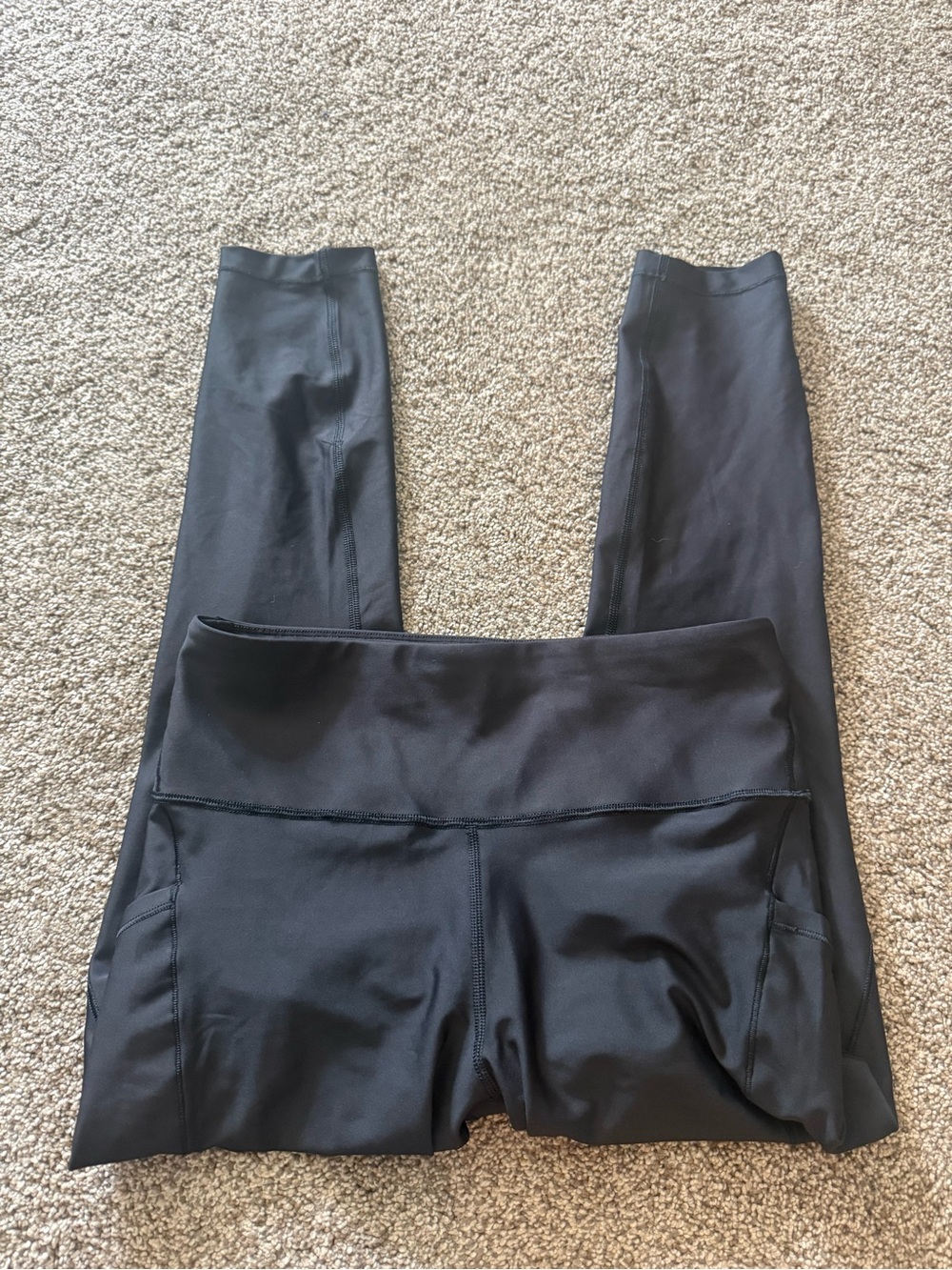 Athleta Black High-Waist Legging Capris with Side Pockets